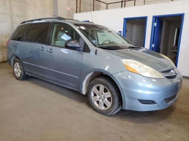 2006 Toyota Sienna CE