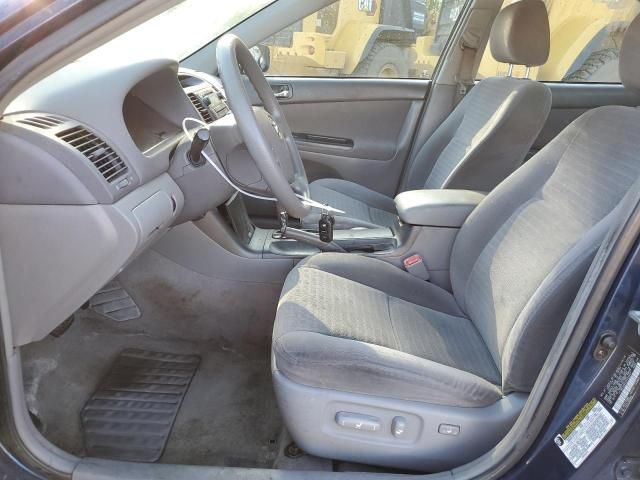 2005 Toyota Camry LE