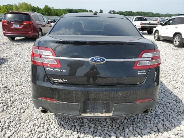 2013 Ford Taurus SEL