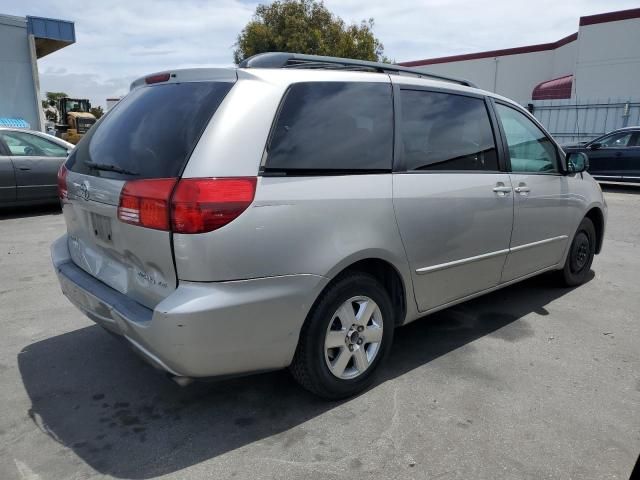 2005 Toyota Sienna CE