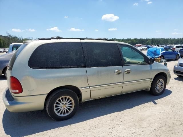 1999 Chrysler Town & Country LX