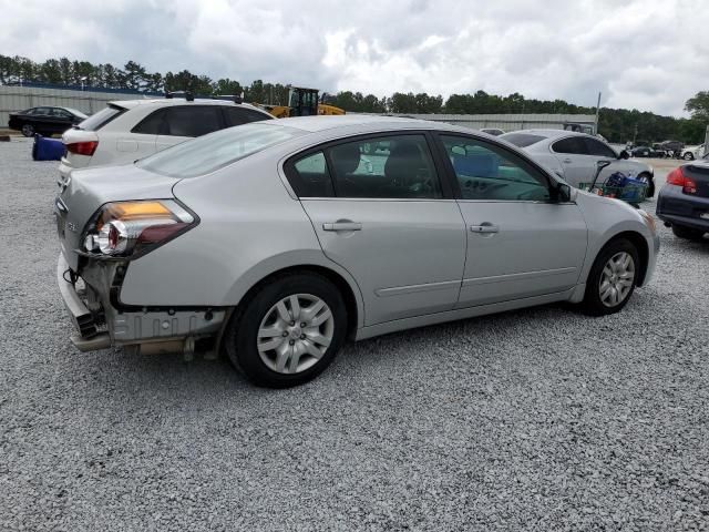 2010 Nissan Altima Base