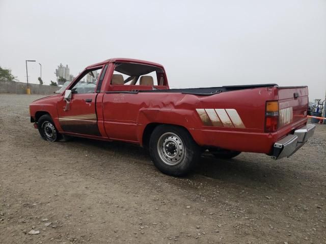 1984 Toyota Pickup 1/2 TON RN55 DLX