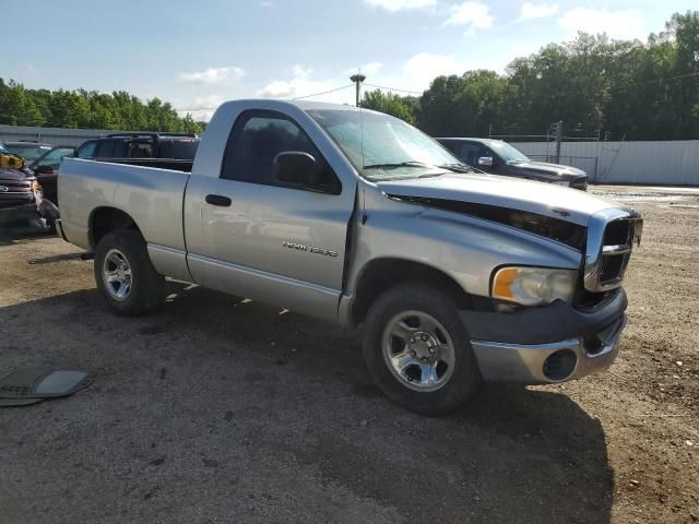 2004 Dodge RAM 1500 ST