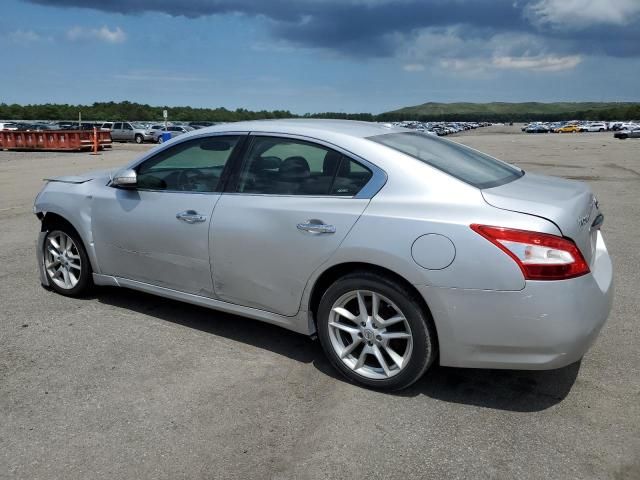 2010 Nissan Maxima S