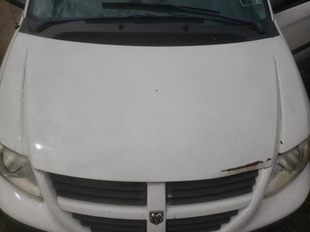 2005 Dodge Caravan SE