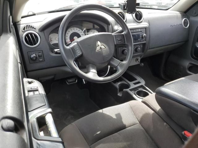 2008 Mitsubishi Raider LS