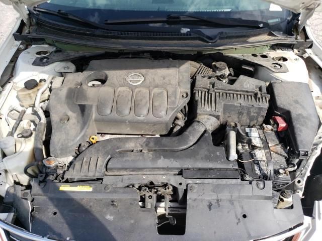 2010 Nissan Altima Base