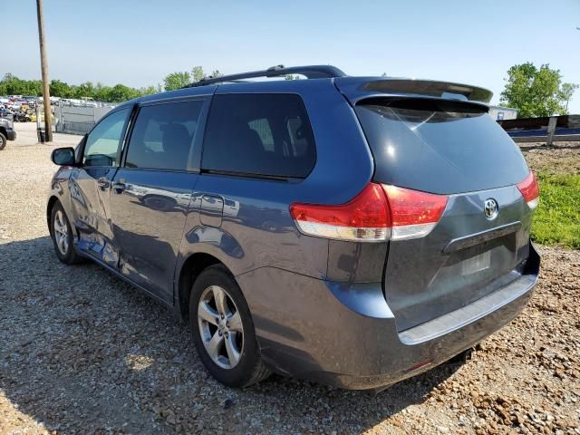 2013 Toyota Sienna XLE