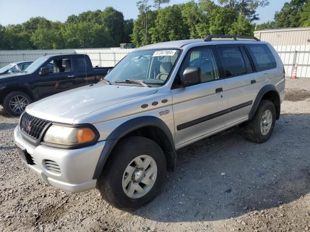 2003 Mitsubishi Montero Sport ES