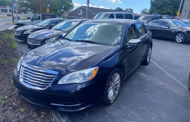 2012 Chrysler 200 Limited