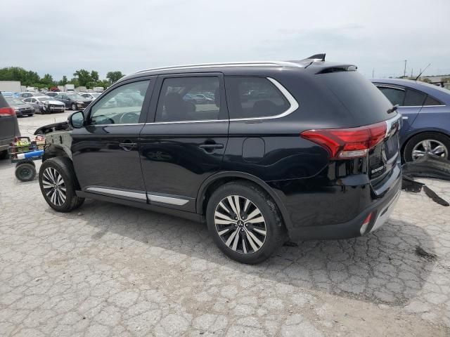 2020 Mitsubishi Outlander SE