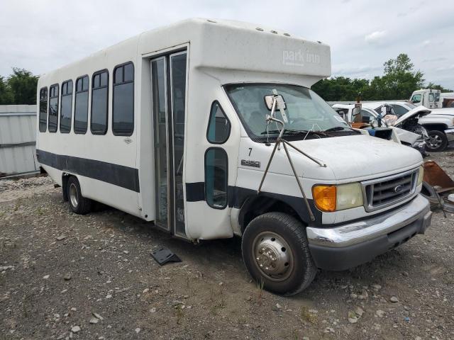 2006 Ford Econoline E450 Super Duty Cutaway Van