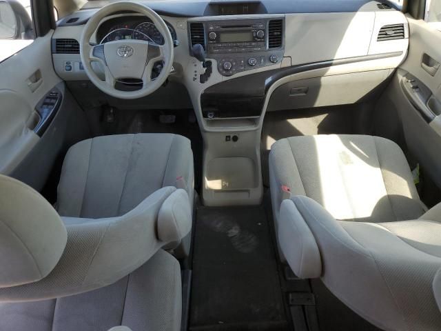 2011 Toyota Sienna