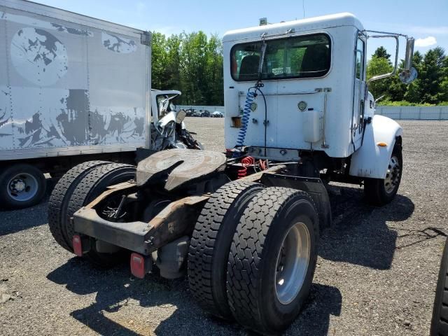 2013 Peterbilt 337