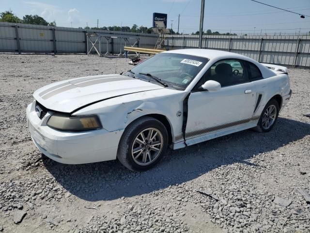 2004 Ford Mustang