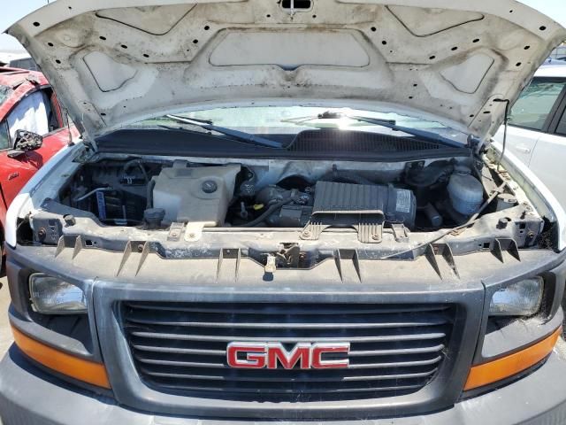 2005 GMC Savana G1500