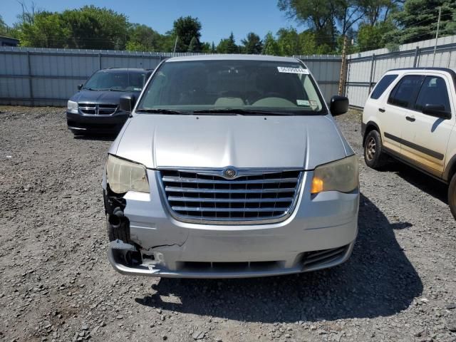 2008 Chrysler Town & Country LX