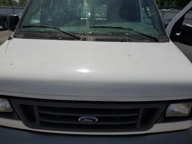 2004 Ford Econoline E250 Van