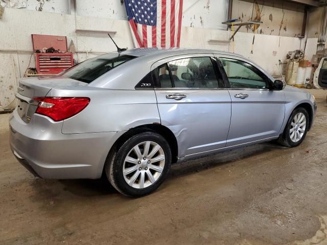 2013 Chrysler 200 Limited