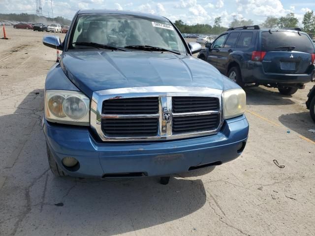 2005 Dodge Dakota SLT