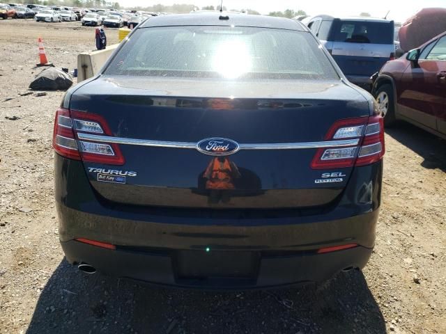 2013 Ford Taurus SEL