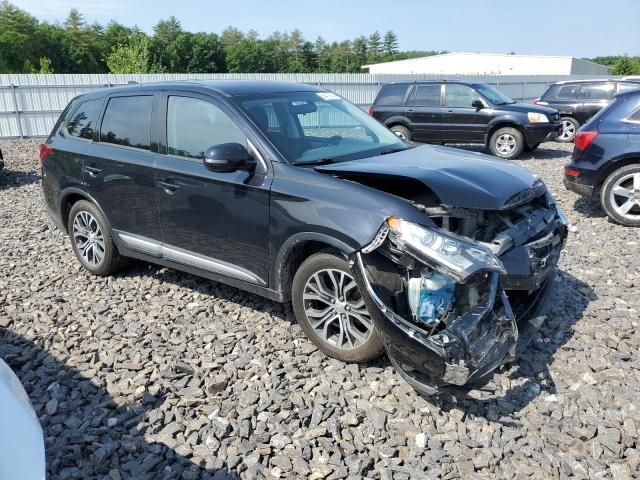 2017 Mitsubishi Outlander SE