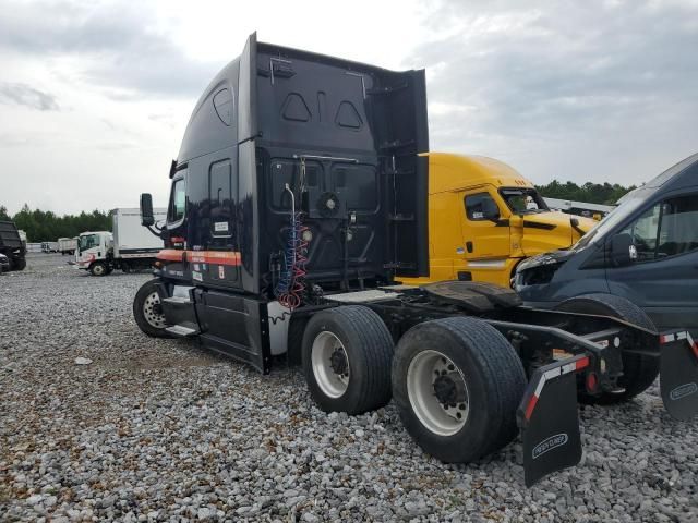 2014 Freightliner Cascadia 125