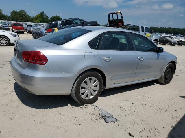 2013 Volkswagen Passat S