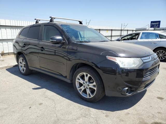 2014 Mitsubishi Outlander SE