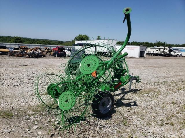 2020 John Deere HAY Rake