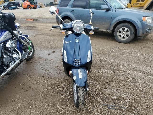 2015 Vespa Primavera 50 4V IE