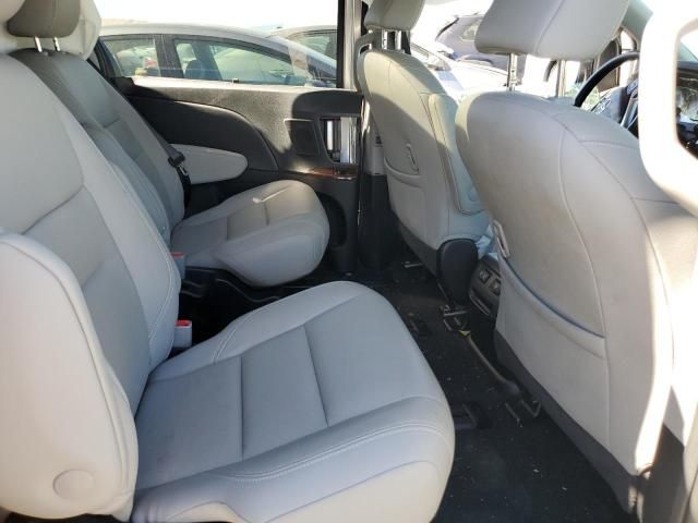 2018 Toyota Sienna XLE