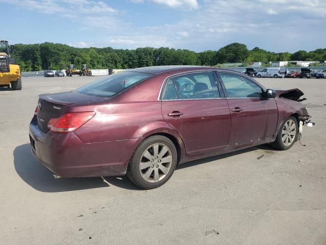 2005 Toyota Avalon XL