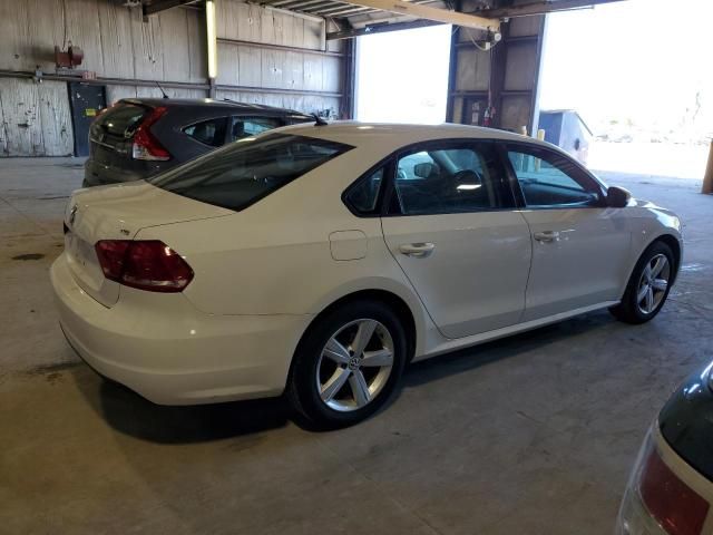 2014 Volkswagen Passat S