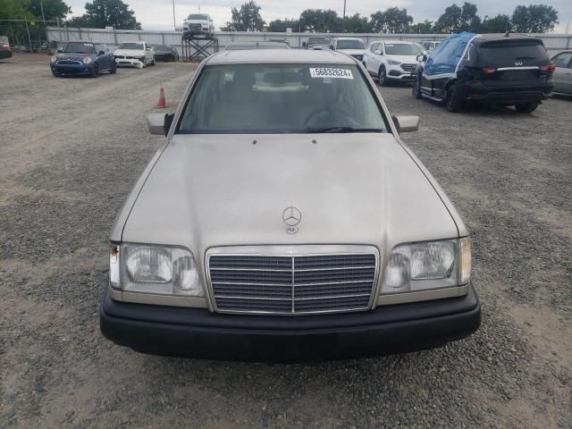 1994 Mercedes-Benz E 320