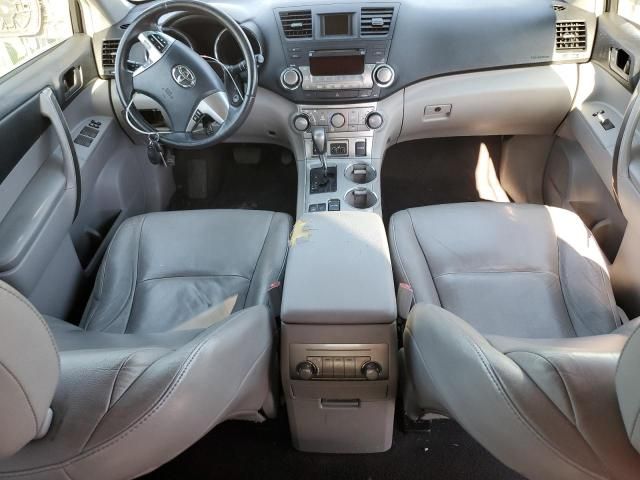 2011 Toyota Highlander Base