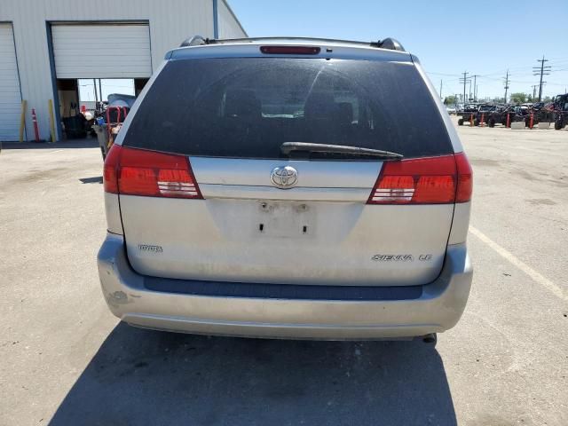 2004 Toyota Sienna CE