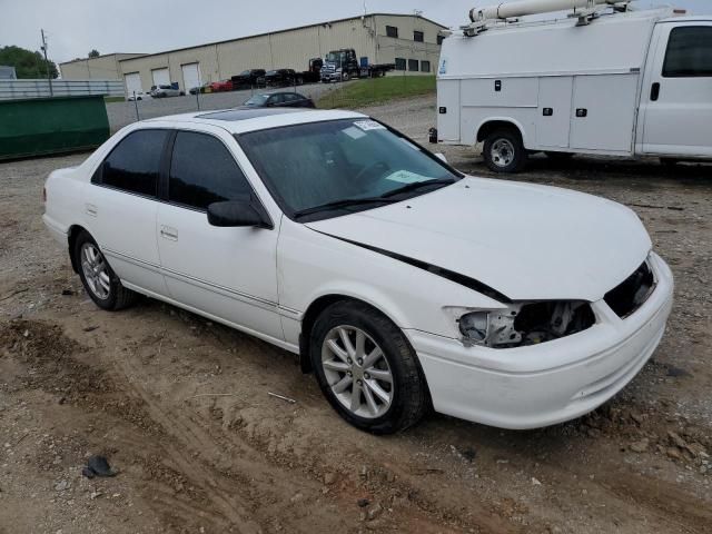 2001 Toyota Camry LE