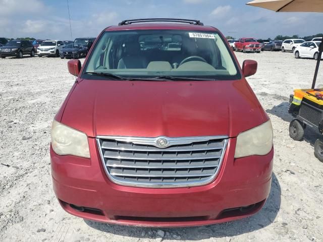 2010 Chrysler Town & Country Touring