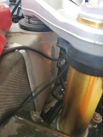 2014 Aprilia RSV4 R