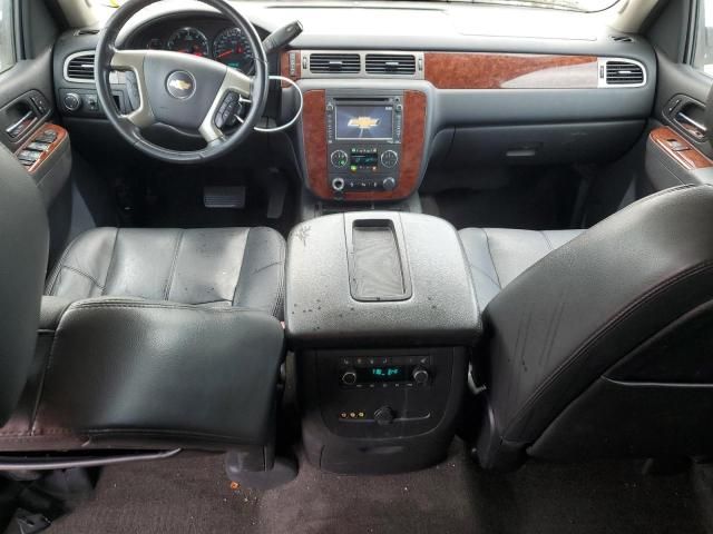 2013 Chevrolet Suburban C1500 LT