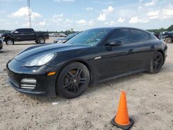 Porsche Panamera Vehiculos salvage en venta: 2011 Porsche Panamera 2