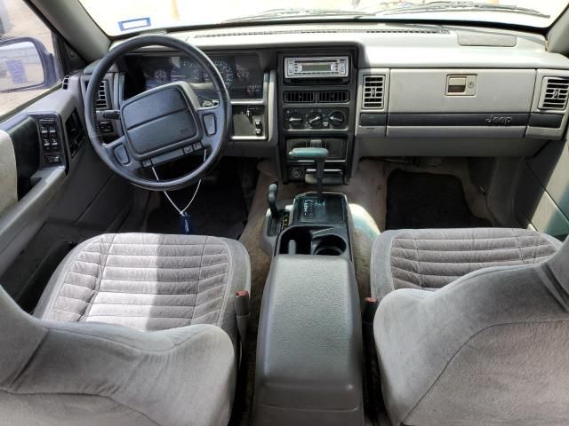 1994 Jeep Grand Cherokee Laredo