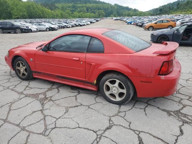 2004 Ford Mustang