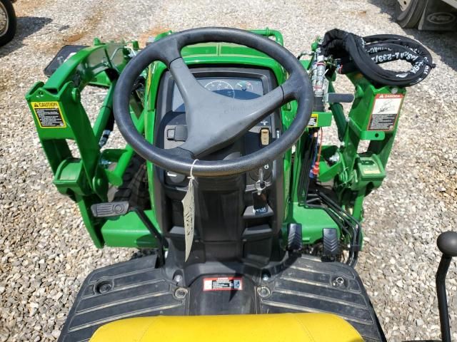 2023 John Deere 1025R