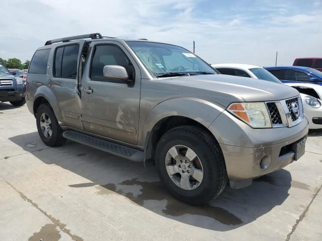 2006 Nissan Pathfinder LE