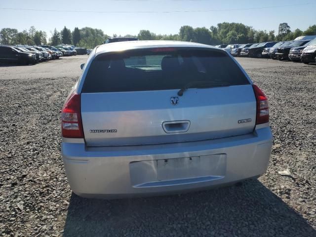 2005 Dodge Magnum SE