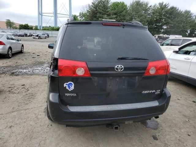 2008 Toyota Sienna LE