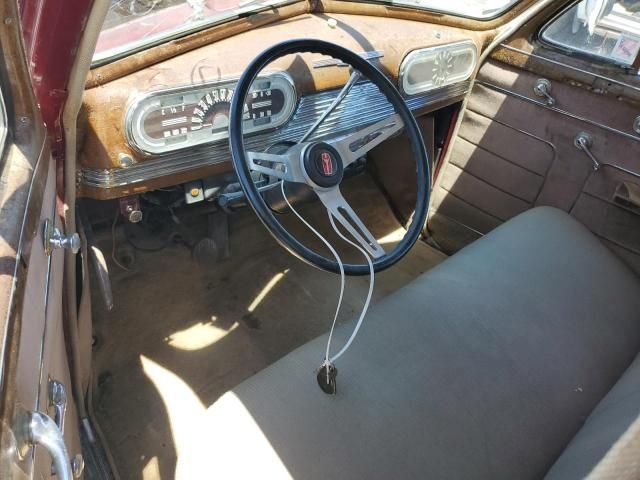 1941 Oldsmobile Sedan